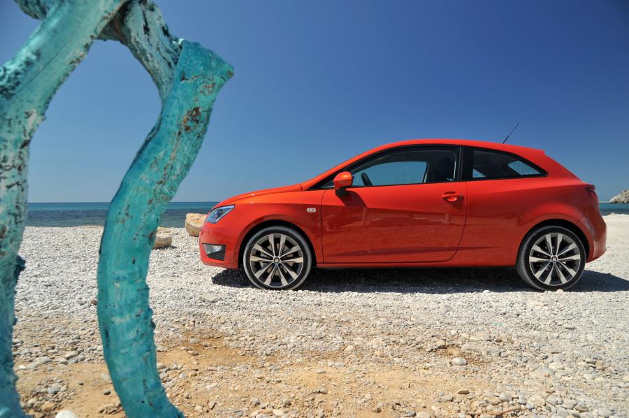  Seat Ibiza SC FR 2015 года  (фото 5 из 20)